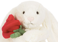 Charger l'image dans la galerie, Cream Bunny With Rose Jellycat
